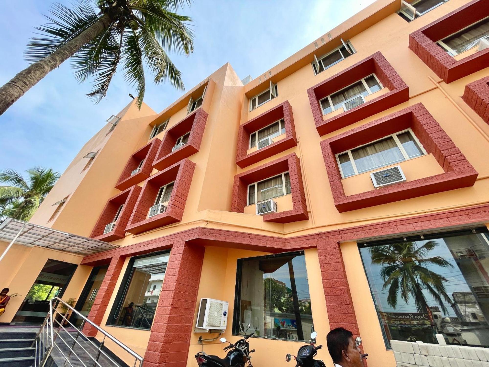 Rockbay ! Puri, Swimming Pool-lift-and-parking-facility Near Sea Beach & Temple Breakfast Included Hotel 4*