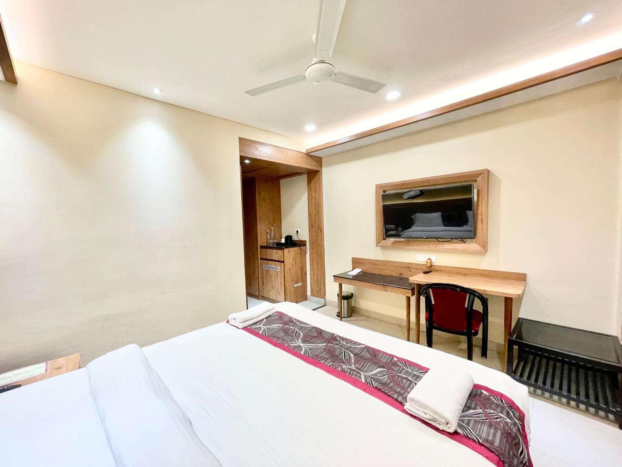 Rockbay ! Puri, Swimming Pool-lift-and-parking-facility Near Sea Beach & Temple Breakfast Included Hotel Puri